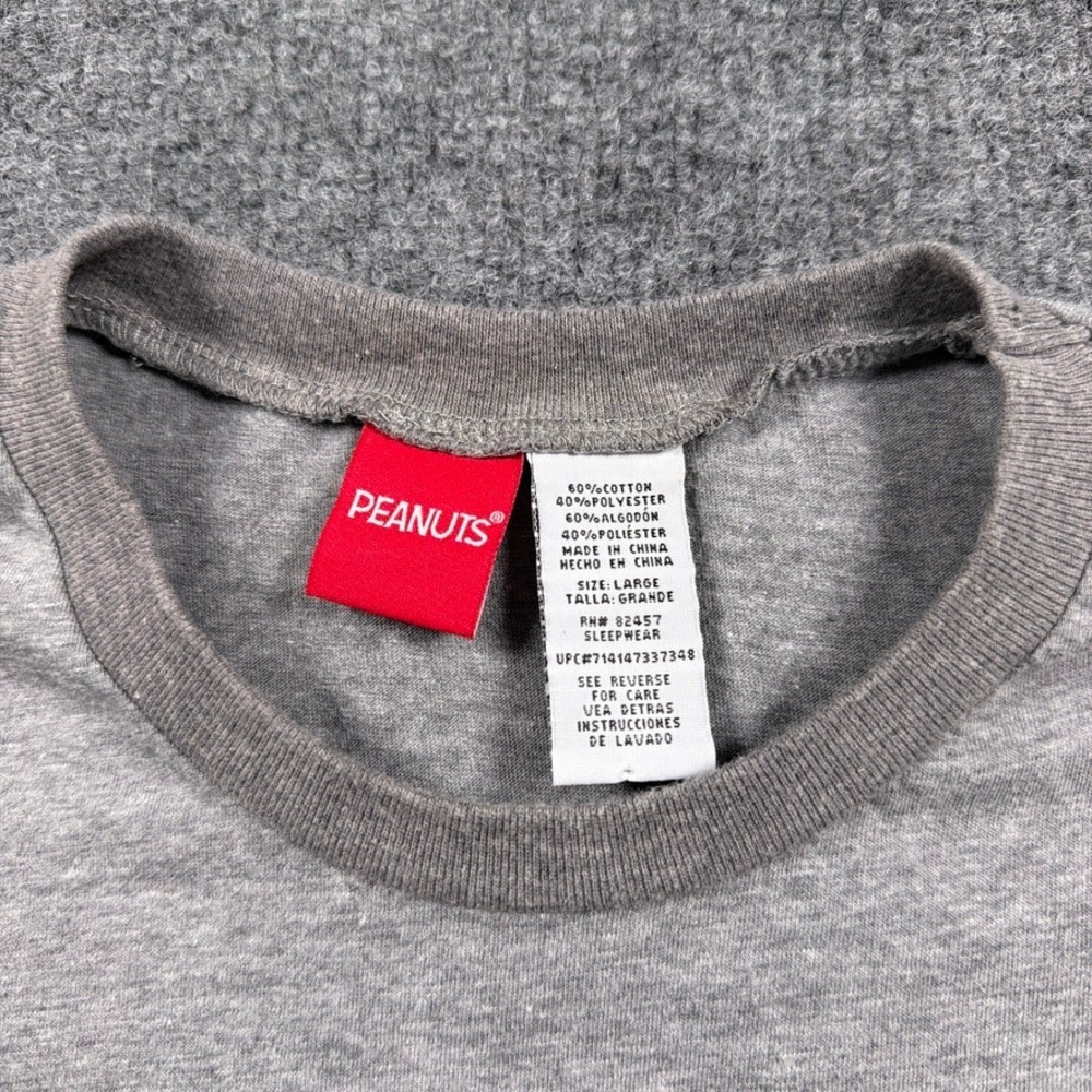 Vintage Peanuts Christmas T-Shirt Mens Large Gray Charlie‎ Brown Snoopy Graphic - Picture 3 of 9